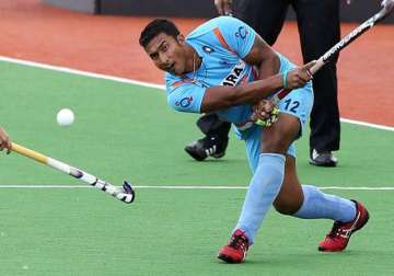 rusty india play 1 1 draw with japan in first hockey test