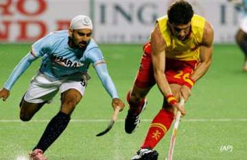 india s semifinal hopes diminish after defeat against spain