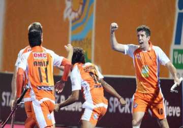 hil 2015 kalinga lancers hope to finish home campaign with win