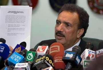 india pakistan to play hockey series this year rehman malik