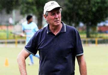 india must play more against tougher teams says nobbs
