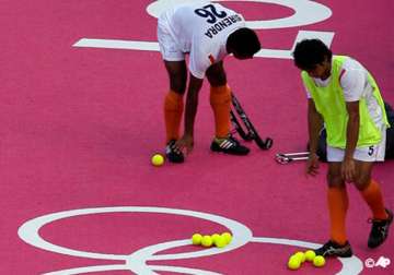 india hit a new low in hockey finish last in olympics