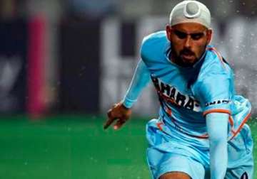 japan hold india 1 1 with last minute equaliser