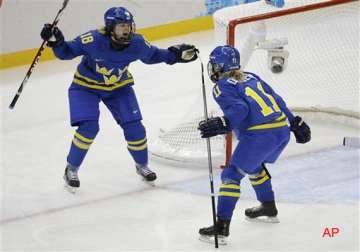 sweden beat germany 4 0 in olympic women s hockey at sochi