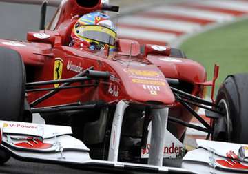 alonso has good chance of winning f1 title in greater noida says mark webber