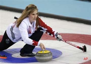 canadian women win 2nd straight in olympic curling at sochi