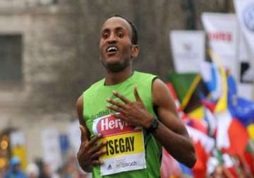 ethiopian creates race record to win delhi half marathon