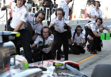 f1 headed for crisis says mclaren chief