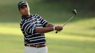 anirban lahiri earns european tour card for 2015