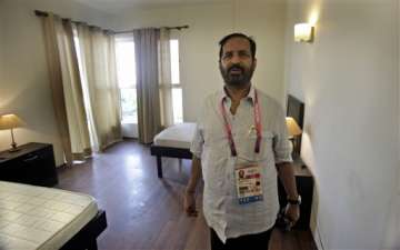 cwg scam kalmadi s associates bagged travel contract