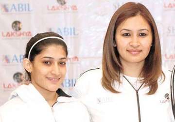 jwala and ashwini congratulate srikanth