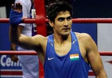 high court issues fresh notice to boxer vijender singh for turning pro