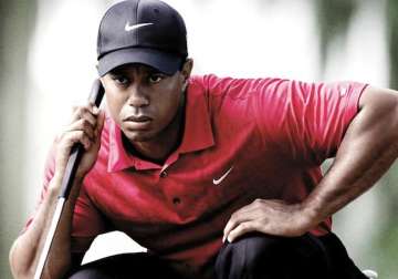 tiger woods drops out of golf s top 100 rankings