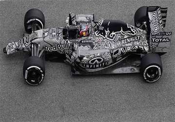 horner quips red bull paint scheme is to confuse rivals