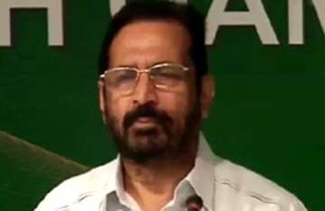 kalmadi insists govt hasn t clipped his wings