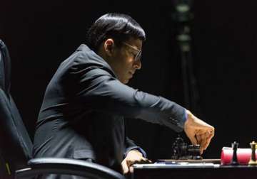 anand sitting pretty ahead of fifth game