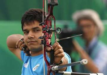 abhishek verma earns india gold in archery world cup