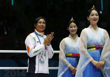 asian games bi wants ioa to resolve sarita controversy with aiba