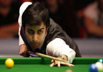 advani advances chawla exits world snooker