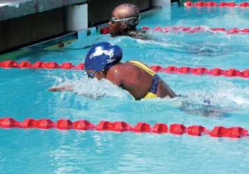 maharashtra karnataka relay teams set national records in swimming