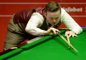 murphy crushes robertson to win snooker masters