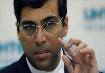 anand loses to carlsen again