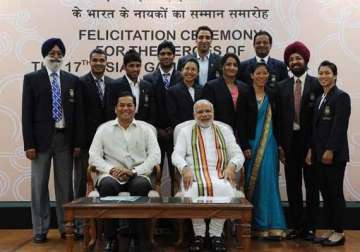 pm hosts breakfast for asiad medallists lauds their feats