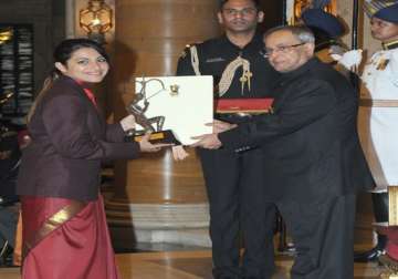 president gives away national sports awards