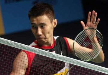 lee chong wei secures semis spot in superseries finals