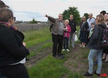 london walking tours offer peek at olympic park