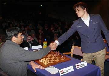 magnificent carlsen wins 9th game takes three point lead