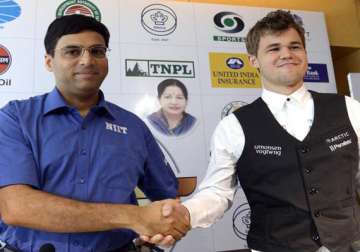 magnus carlsen anand presented with medals