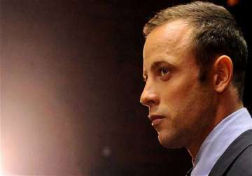 pistorius takes prosthetics off during testimony