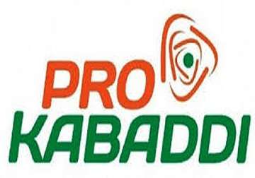 pro kabaddi delhi edge out pune to score first win in league