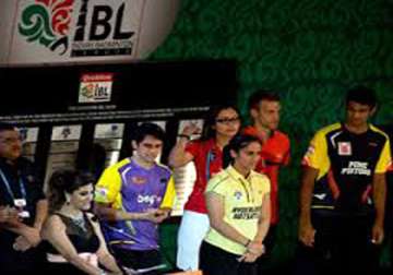 ibl pune pistons edge out delhi smashers 3 2 in the opener