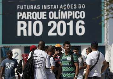 rio mayor says workers must make up lost time