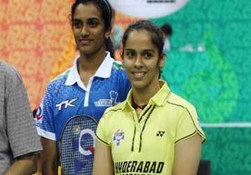 saina sindhu lead india to top uber cup group