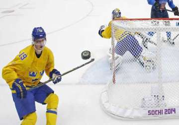 sochi olympics sweden s hockey player backstrom fails doping test