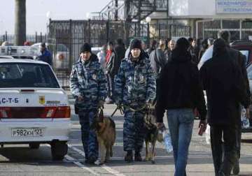 sochi forces hunt for 3 potential suicide bombers