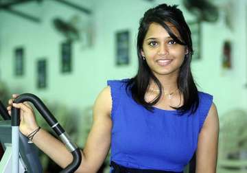 squash champion dipika wins match against axis bank in court.