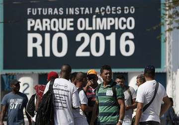 strike continues at rio olympic venues