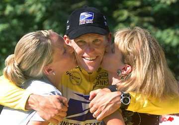 us doping agency erases lance armstrong s titles