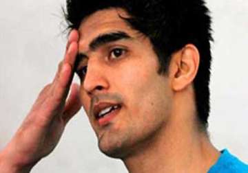 vijender s coach advises him to give hair blood samples for test