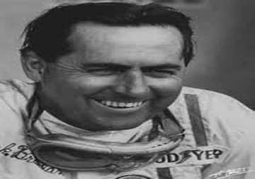 3 time f1 champion jack brabham dies at 88