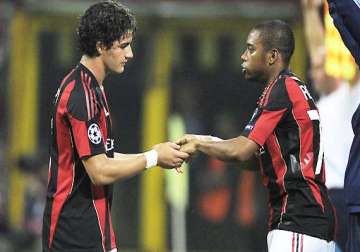 ac milan not to sell robinho pato