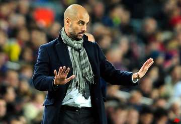 alves warns of barcelona decline if guardiola leaves