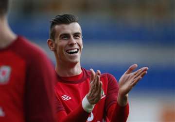 ancelotti says bale will debut at villarreal