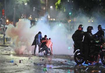 argentine world cup celebration marred by violence