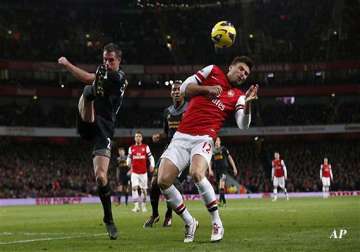 arsenal recovers to draw 2 2 against liverpool