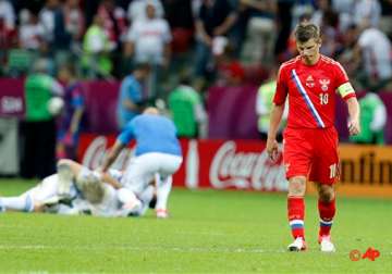 attacking russians fire blanks exit euro 2012